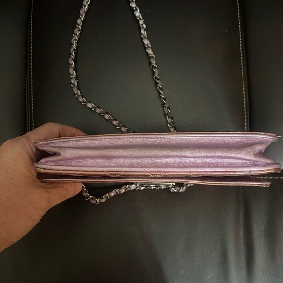 Chanel patent leather pink wallet on chain bag - Picture 11 of 11